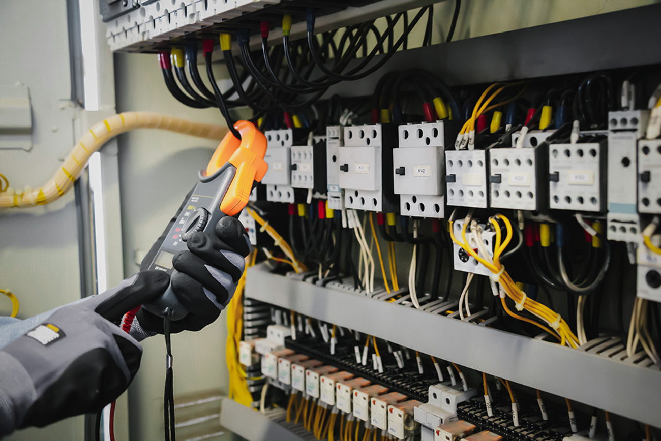 DGUV Vorschrift 3-Check bei Schmitt Elektrotechnik GmbH & Co.KG in Schweinfurt