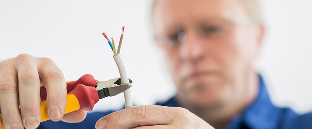 DGUV Vorschrift 3-Check bei Schmitt Elektrotechnik GmbH & Co.KG in Schweinfurt